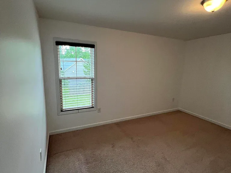 608 Cheltenham Dr — Photo 30
