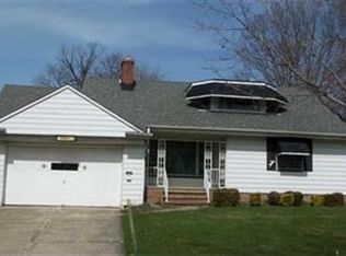 23711 E Silsby Rd, Beachwood, OH