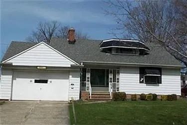 23711 E Silsby Rd photo 1