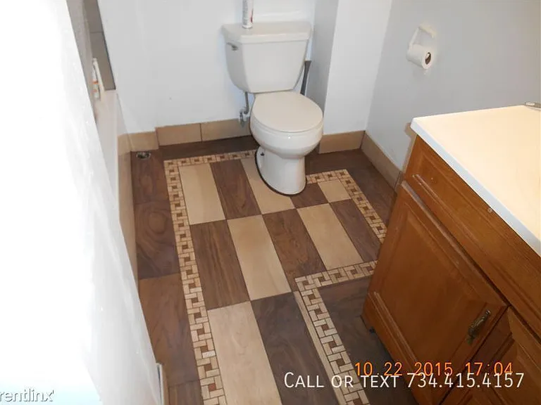 707 S Division St #1-A — Photo 14