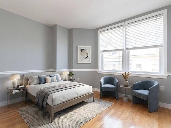 3rd image of 47 Harvard St #201