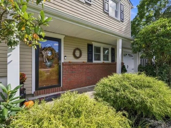 111 Ferris Pl, Hackettstown Town, NJ 07840