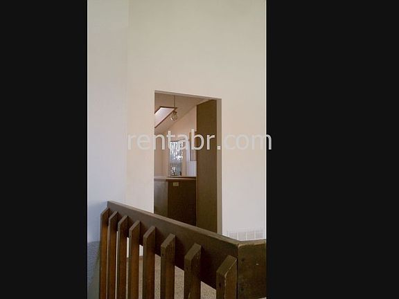 Kitchen Entry From Living Rm