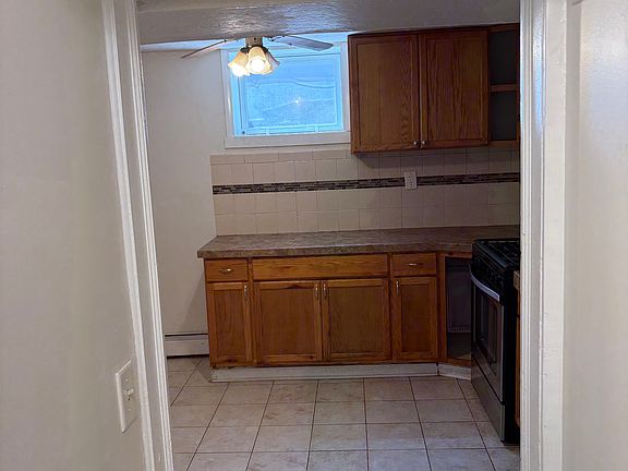 3rd image of 3020 Portland Ave S #2