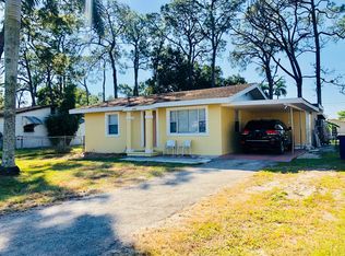 2130 Earl Rd, Fort Myers, FL 33901