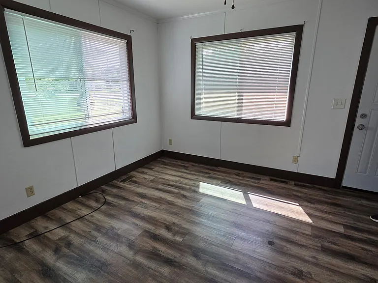 2329 Eugene St — Photo 10