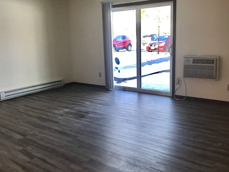 1320-1322 W Meadows Dr — Photo 23