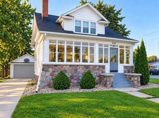 308 E High St, Seymour, WI 54165