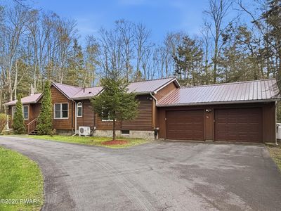 101 Fisher Ln, Greentown, PA, 18426