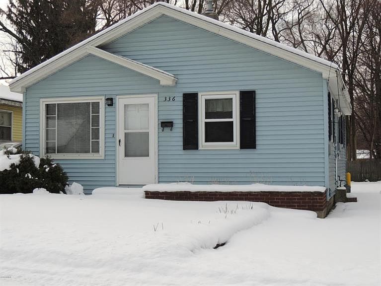 1st image of 336 Janet St SE