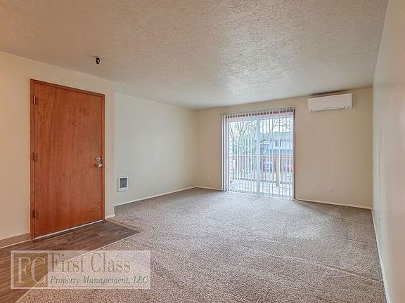 3rd image of 9555 SW Hall Blvd APT 17
