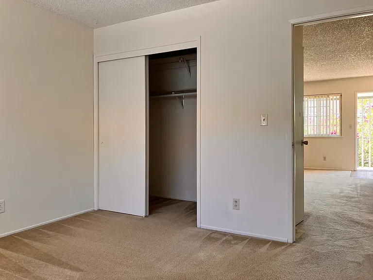 626 Pinewood Dr #3 — Photo 9