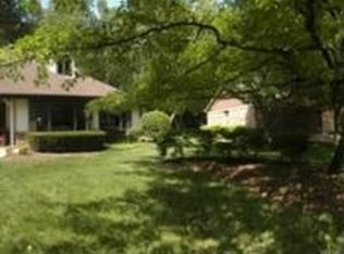26 Kent Ct, Lincolnshire, IL