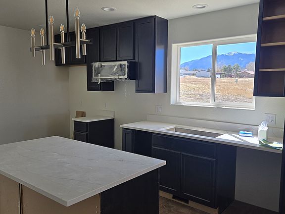 5th image of 5076 Isabella Dr
