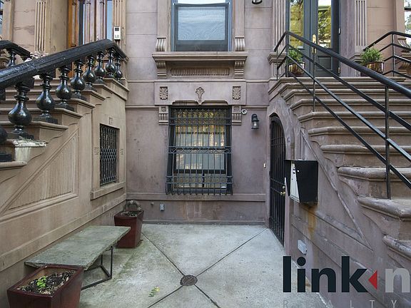 5th image of 10 W 123rd St #1