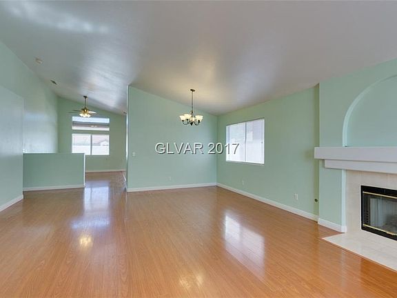 4th image of 2736 Purple Root Dr