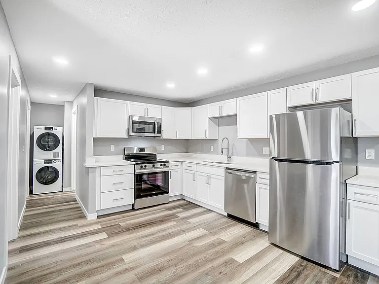 Cascade Ridge — Photo 17