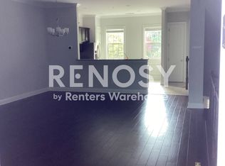 2422 Tenor Ln, Alpharetta, GA 30009