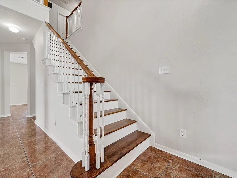 14603 Bladenboro Dr — Photo 5