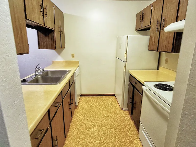 417 S Wasson Ln #105 — Photo 4