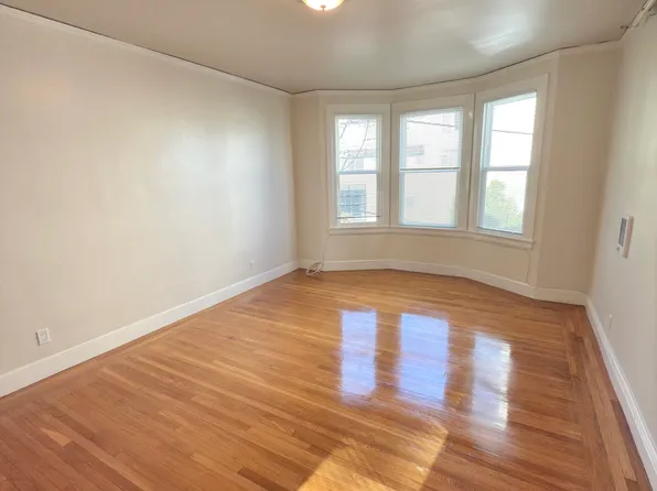 1945 Clay St #7, San Francisco, CA 94109