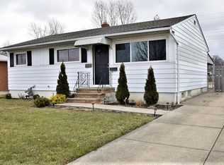 6225 Michael Dr, Brookpark, OH 44142
