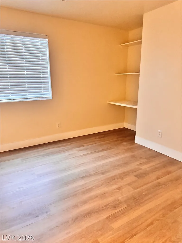 3 bed, 2.0 bath, 1667 sqft, $2,550 — Photo 3