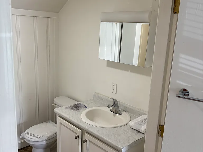 168 Washington St #3 — Photo 6