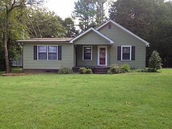 1st image of 117 Arnold Ln