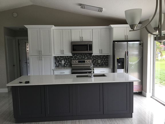 5th image of 2474 SE Rock Springs Dr