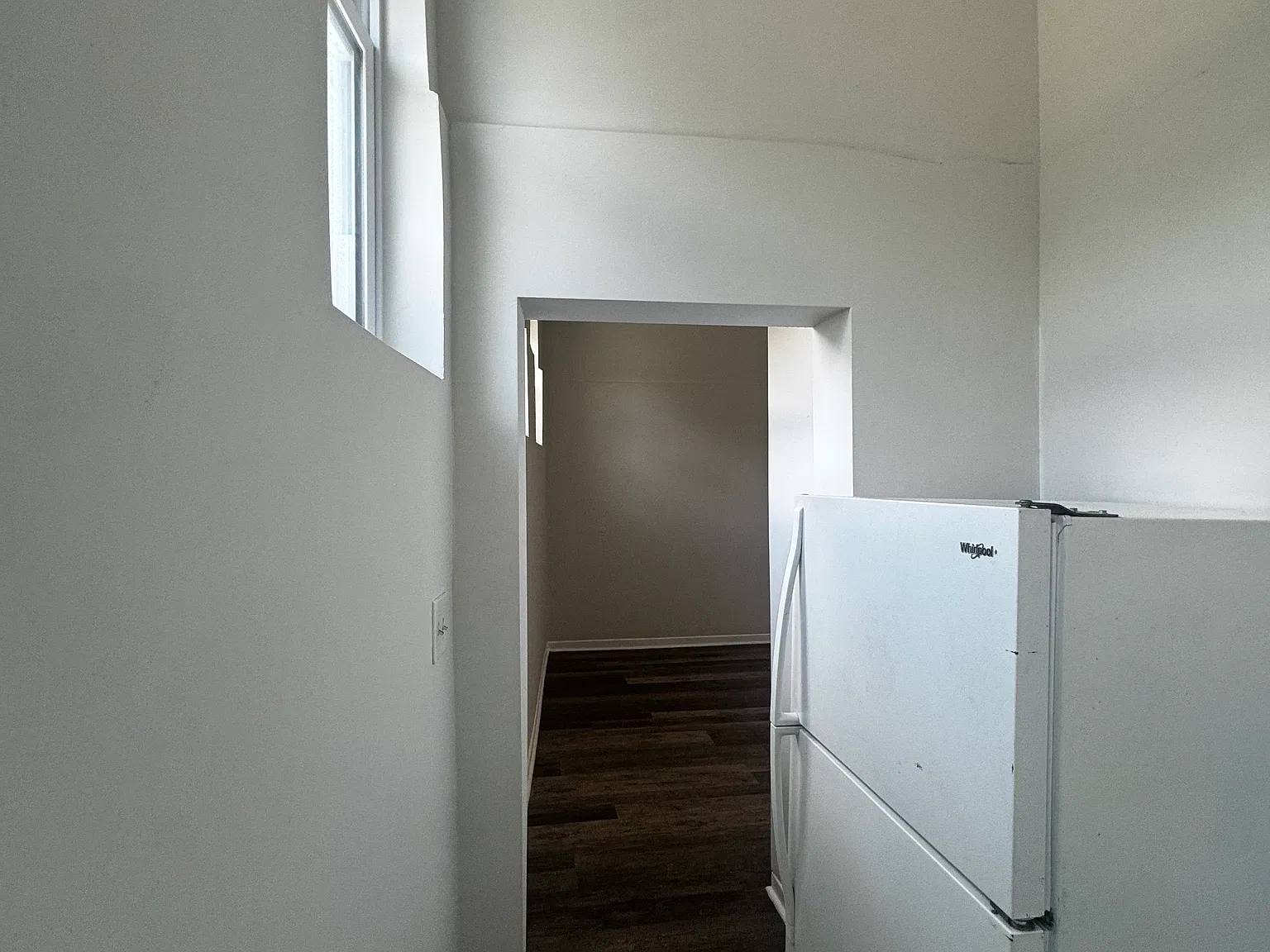 Studio, 400 sqft, $750 — Photo 2