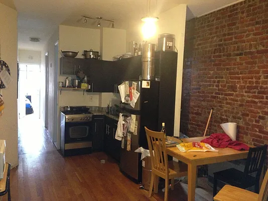 Rented by Brooklyn Group | media 31