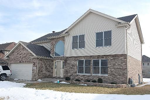 1st image of 3861 W Dewey Ave