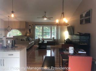 214 S Pierce Rd, East Greenwich, RI 02818