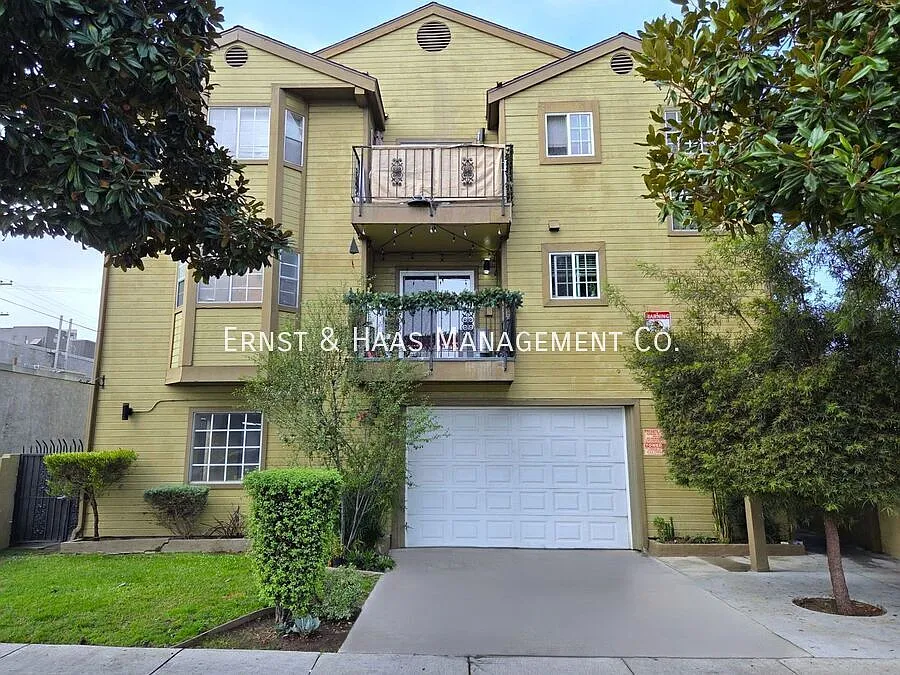Welcome Home to This Lovely 2-Bedroom Apartment! — Photo 1
