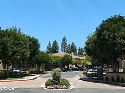203 Gallery Way, Tustin, CA, 92782
