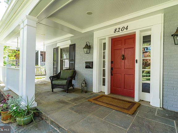 5th image of 8204 Moorland Ln