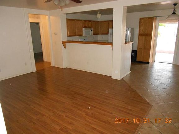 4th image of 12602 W Aster Dr