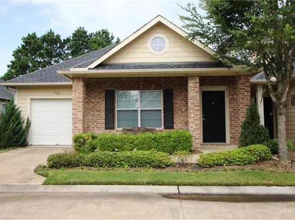 922 Oak Creek Drive, Katy, TX 77450