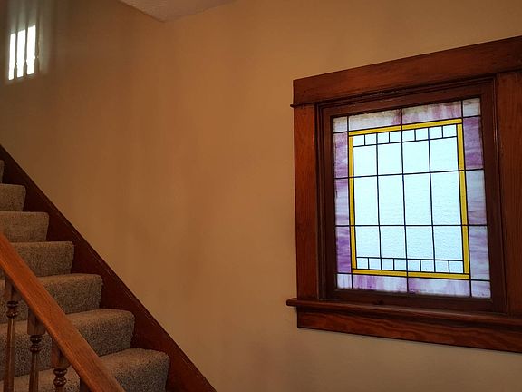 3rd image of 410 D St