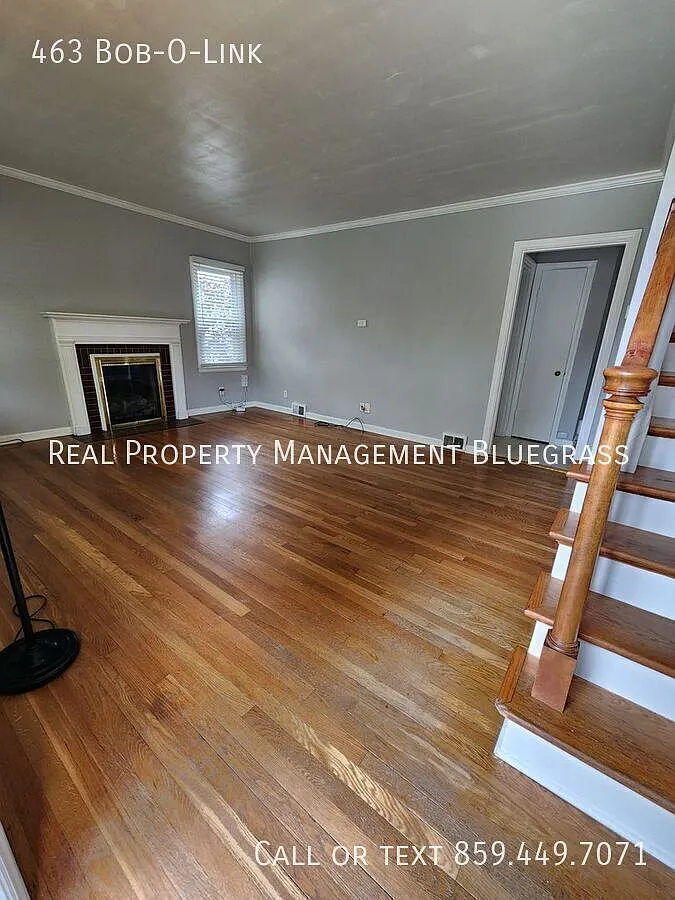 Spacious 4 bedroom 2 Bath House close to UK and Hospitals — Photo 3