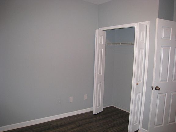 3rd image of 3730 N 16th St #1