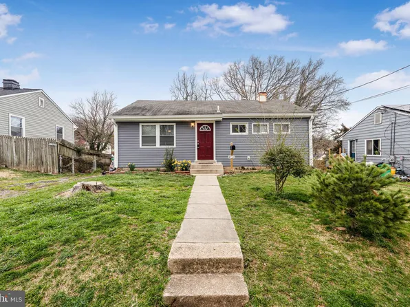 6714 Fairwood Rd, Hyattsville, MD 20784