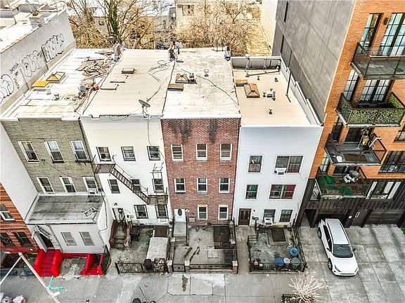 3rd image of 2294 Atlantic Ave