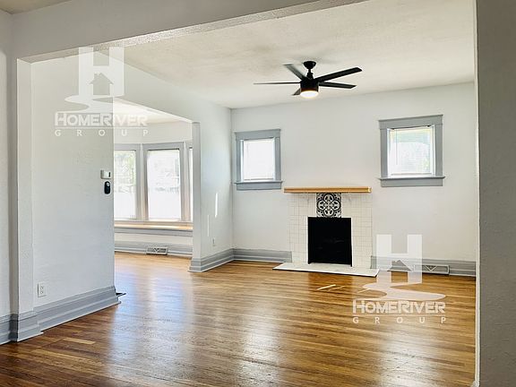 3rd image of 2745 Garfield Ave #0