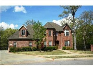 501 SW Brighton Dr, Bentonville, AR 72712