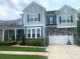 17532 Julees Walk Ln, Davidson, NC 28036