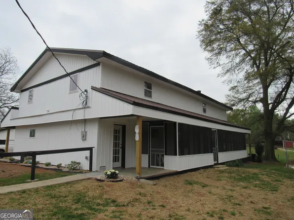 8606 Holly Springs Rd, Maysville, GA 30558