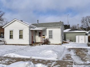 476 W 8th St, Winona, MN 55987