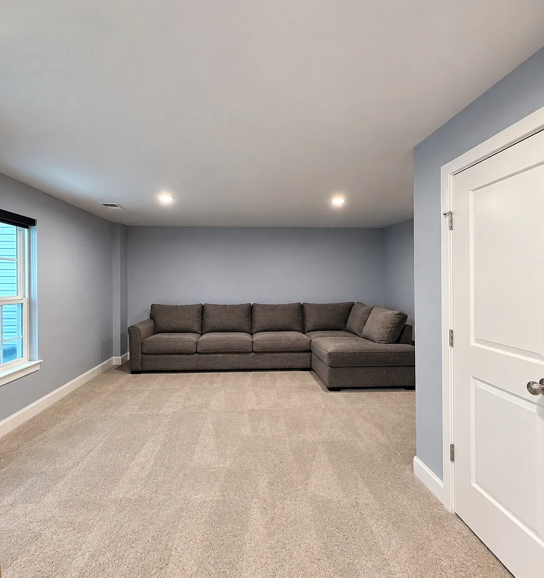 3 bed, 2.5 bath, 2016 sqft, $3,500 — Photo 1